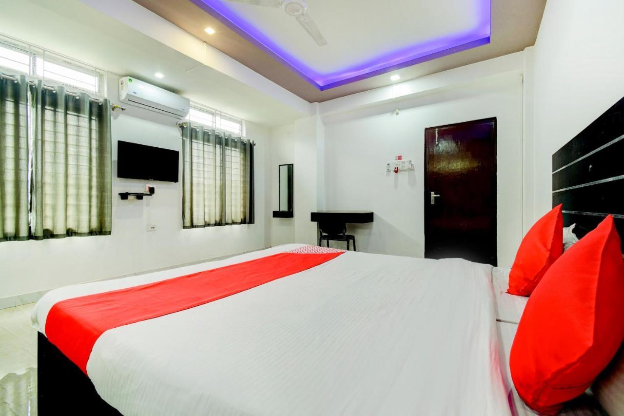 Oyo 80488 Mi Casa Homestay Гувахати Экстерьер фото