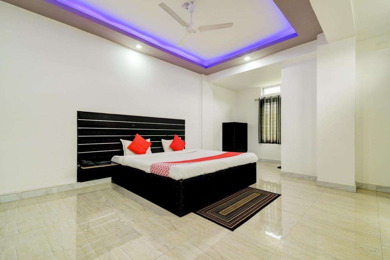 Oyo 80488 Mi Casa Homestay Гувахати Экстерьер фото